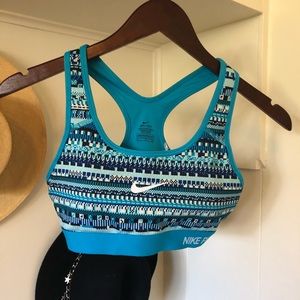 Dry fit Nike sports bra